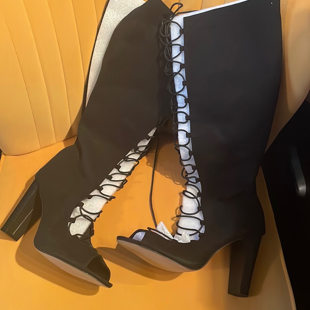 Knee high zipper in the back